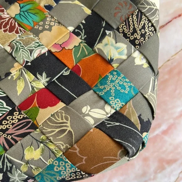 VINTAGE | Handcrafted patchwork style tote bag - Picture 5 of 11